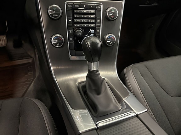Volvo S60 16 of 18