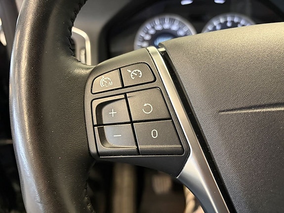 Volvo S60 14 of 18