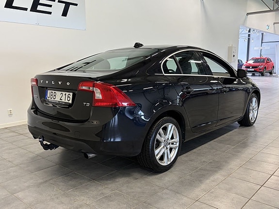 Volvo S60 4 of 18