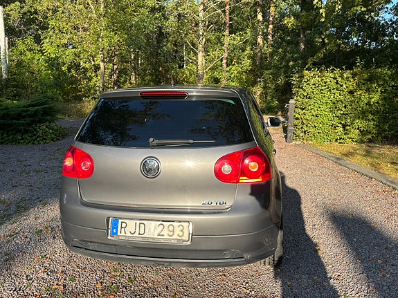 Volkswagen Golf V 4 of 9