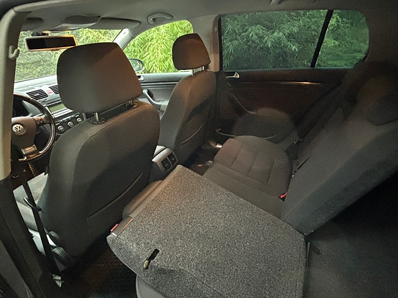 Volkswagen Golf V 7 of 9