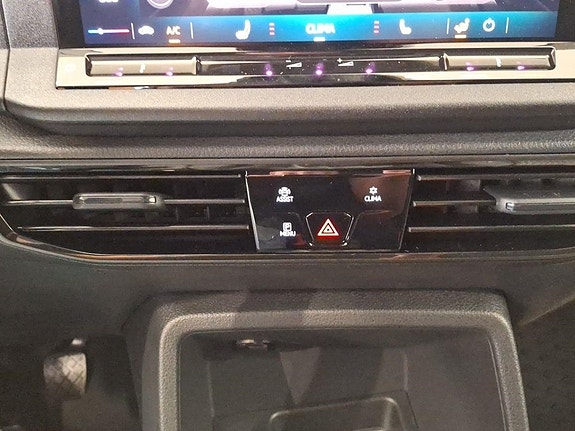 Volkswagen Caddy Maxi 14 of 26
