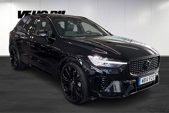 Volvo XC60 2 of 30