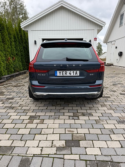 Volvo XC60 14 of 16