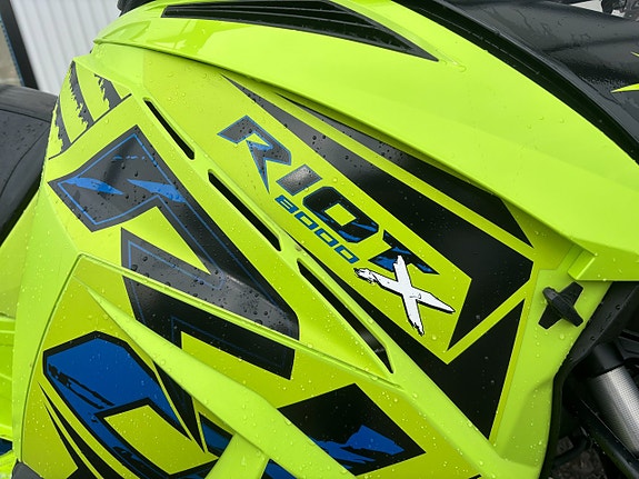 Arctic Cat RIOT X 8000 6 of 9