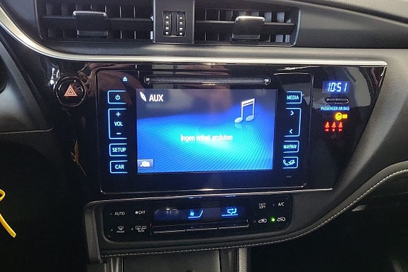 Toyota Auris 14 of 20