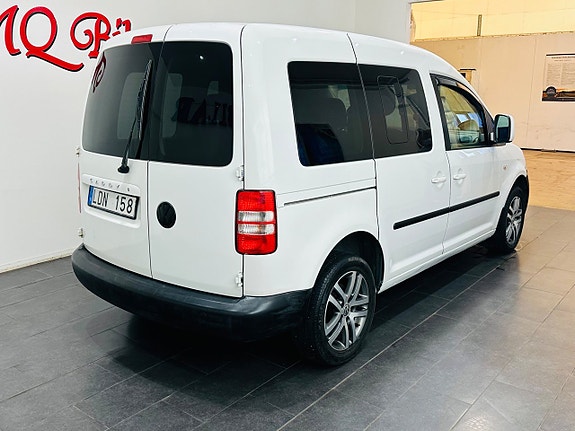 Volkswagen Caddy 8 of 22