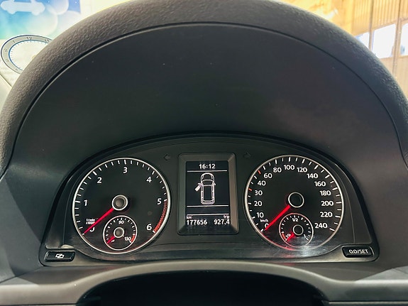Volkswagen Caddy 21 of 22