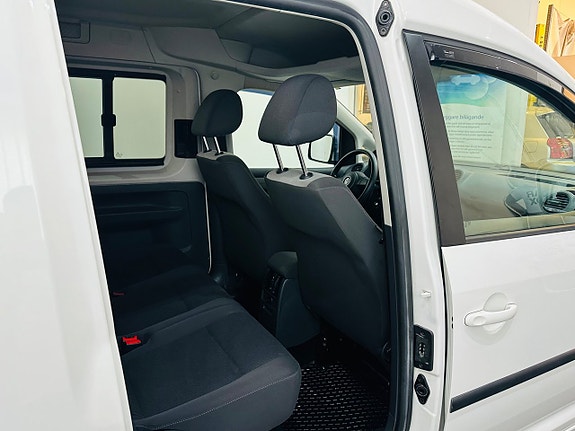 Volkswagen Caddy 16 of 22