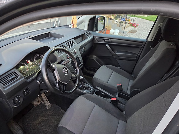 Volkswagen Caddy 5 of 5
