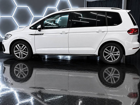Volkswagen Touran 6 of 20