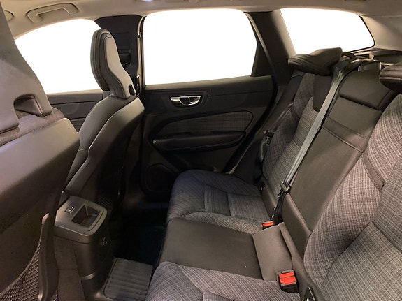 Volvo XC60 6 of 14