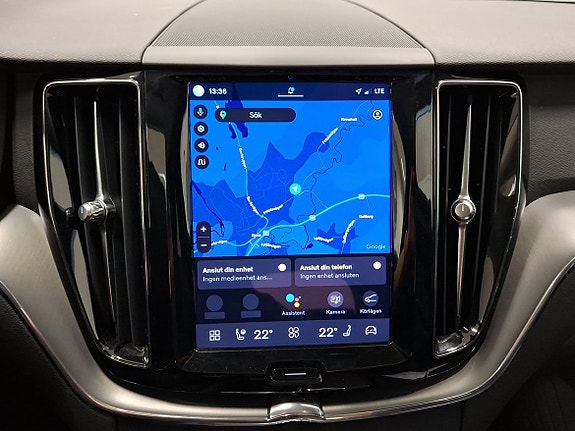 Volvo XC60 12 of 14