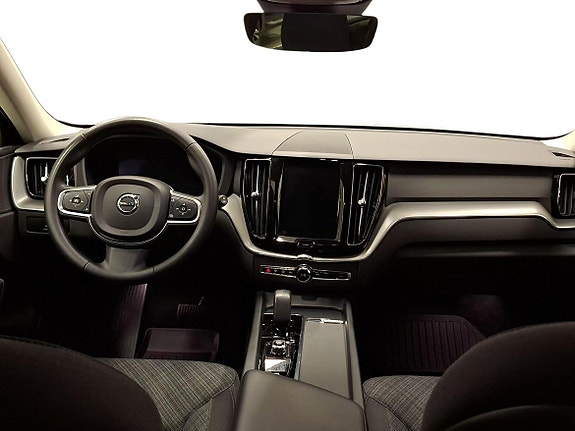 Volvo XC60 5 of 14