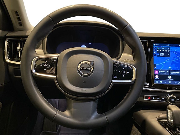 Volvo V90 10 of 14