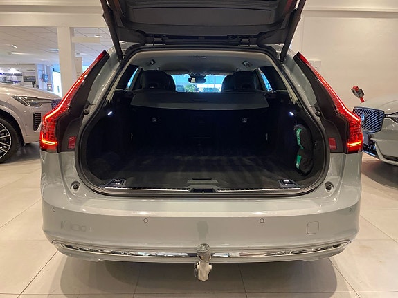 Volvo V90 13 of 14