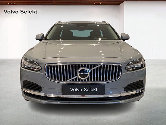 Volvo V90 8 of 14