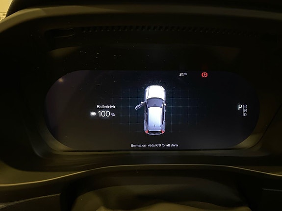Volvo XC40 11 of 14