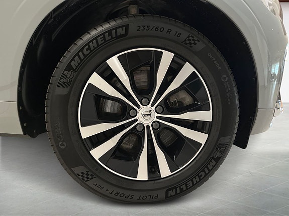Volvo XC60 9 of 14