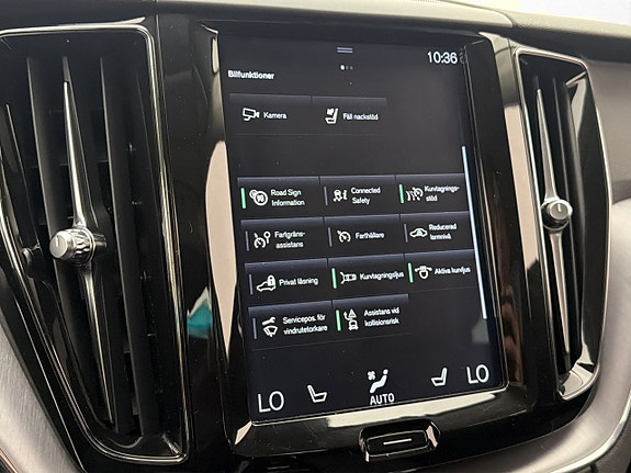 Volvo XC60 23 of 30