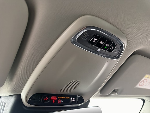 Volvo XC60 26 of 30