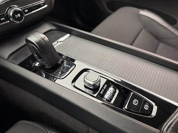 Volvo XC60 28 of 30
