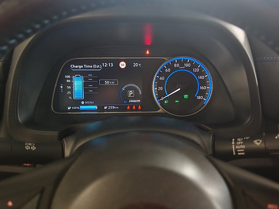 Nissan Leaf 13 of 17