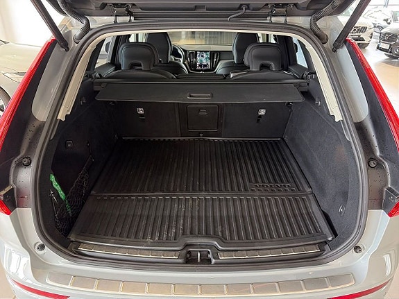 Volvo XC60 17 of 20