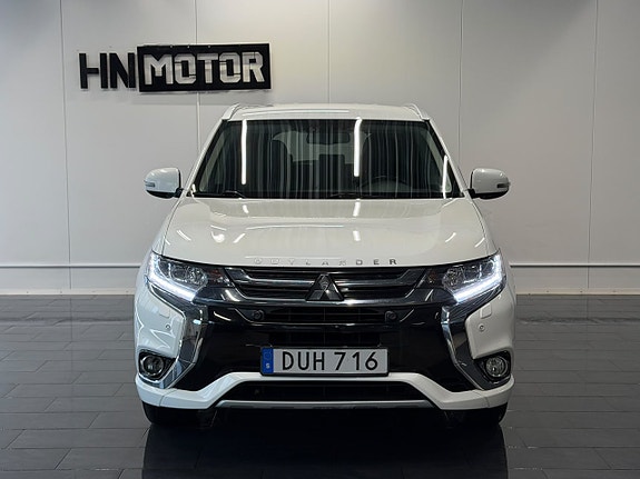 Mitsubishi Outlander 4 of 27