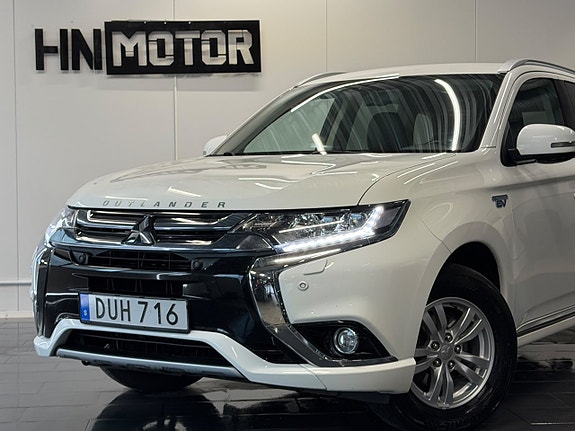 Mitsubishi Outlander 2 of 27