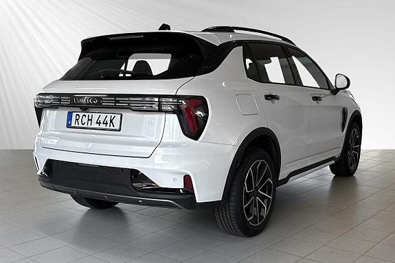 Lynk & Co 01 4 of 21