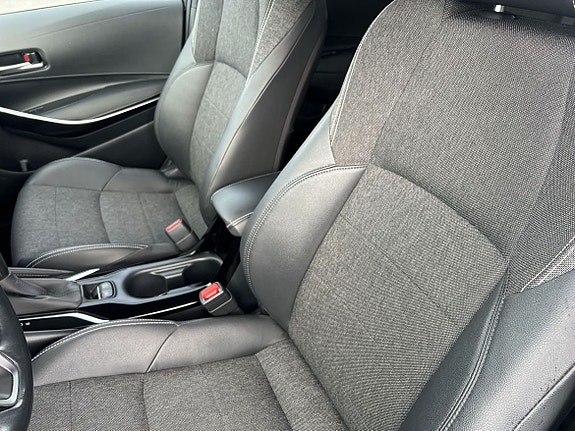 Toyota Corolla 11 of 11