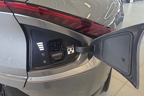 Kia EV6 14 of 14