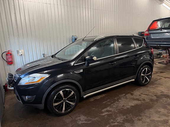 Ford Kuga 2 of 7