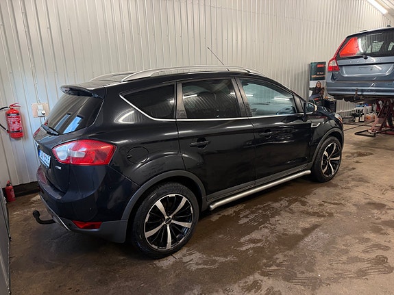 Ford Kuga 4 of 7
