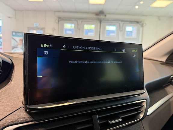 Peugeot 3008 17 of 28