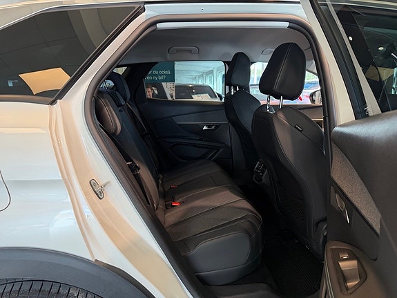 Peugeot 3008 22 of 28