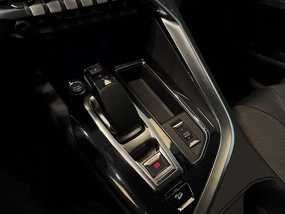 Peugeot 3008 19 of 28