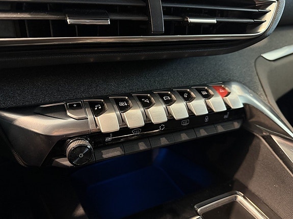 Peugeot 3008 18 of 28