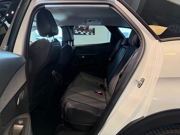 Peugeot 3008 23 of 28