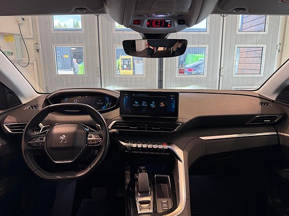 Peugeot 3008 5 of 28