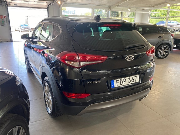 Hyundai Tucson 4 of 10