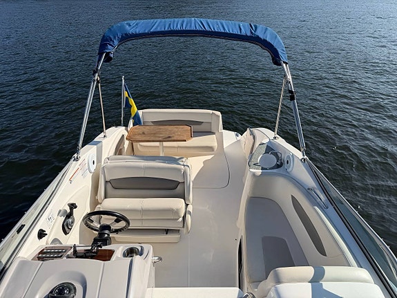 Chaparral 250 7 of 12