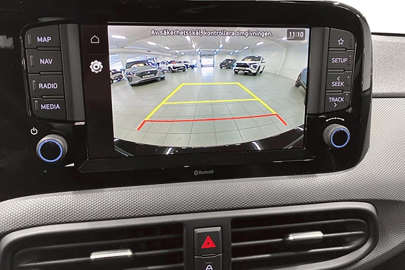 Hyundai i10 9 of 12