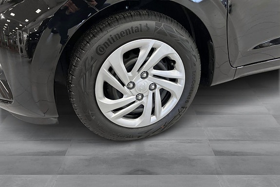 Hyundai i10 10 of 12