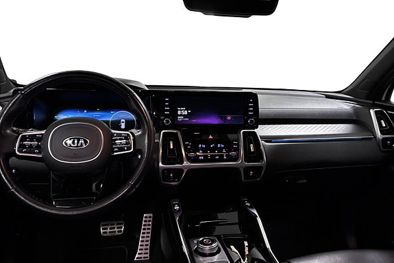 Kia Sorento 10 of 30