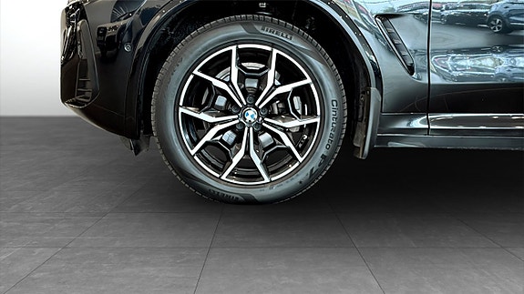 BMW X3 9 of 9