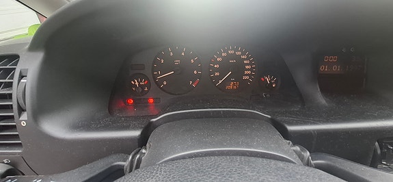 Opel Zafira 2 of 7