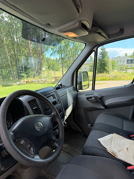 Volkswagen Crafter 4 of 5