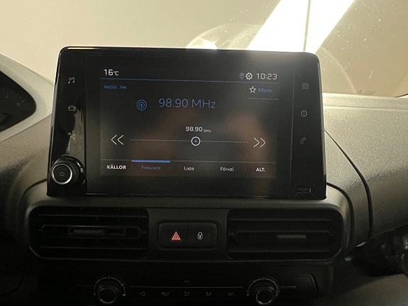 Peugeot Partner 9 of 14